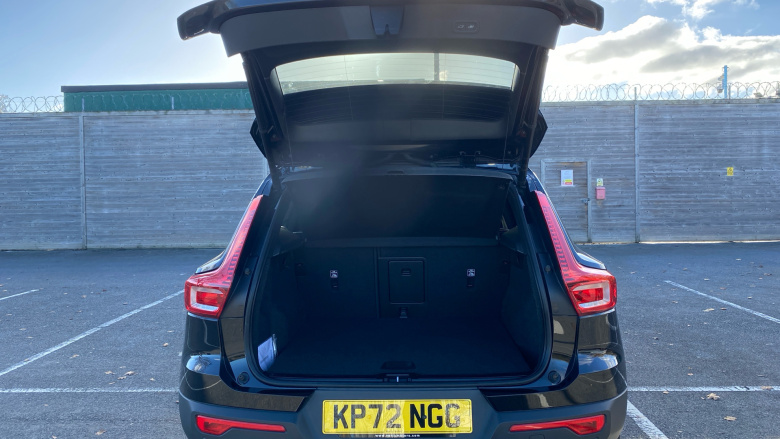 Volvo Xc40 1.5 T5 Recharge PHEV Ultimate Dark 5dr Auto Estate